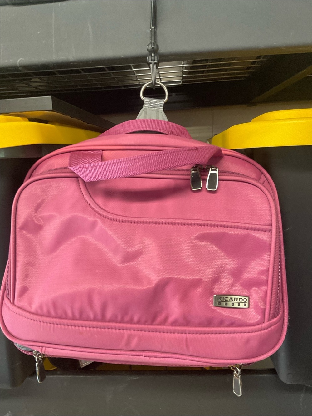 Ricardo Pink Hanging Travel Toiletry & Accessory Bag